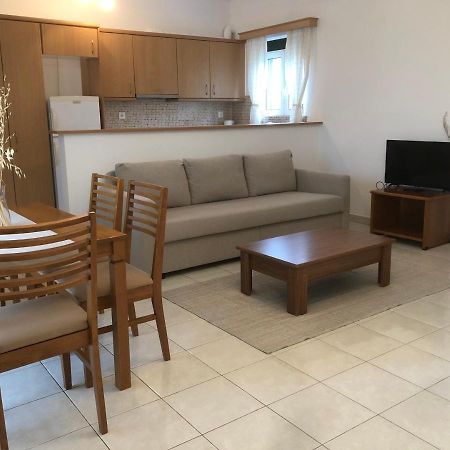 Politia Villas Каристос Экстерьер фото