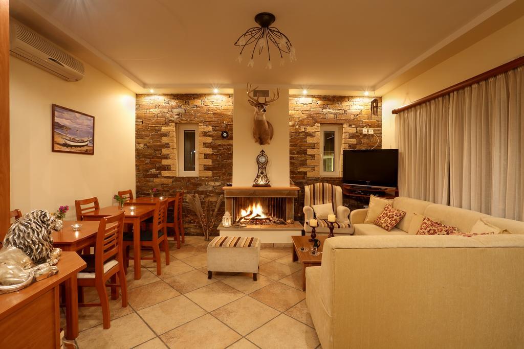 Politia Villas Каристос Экстерьер фото